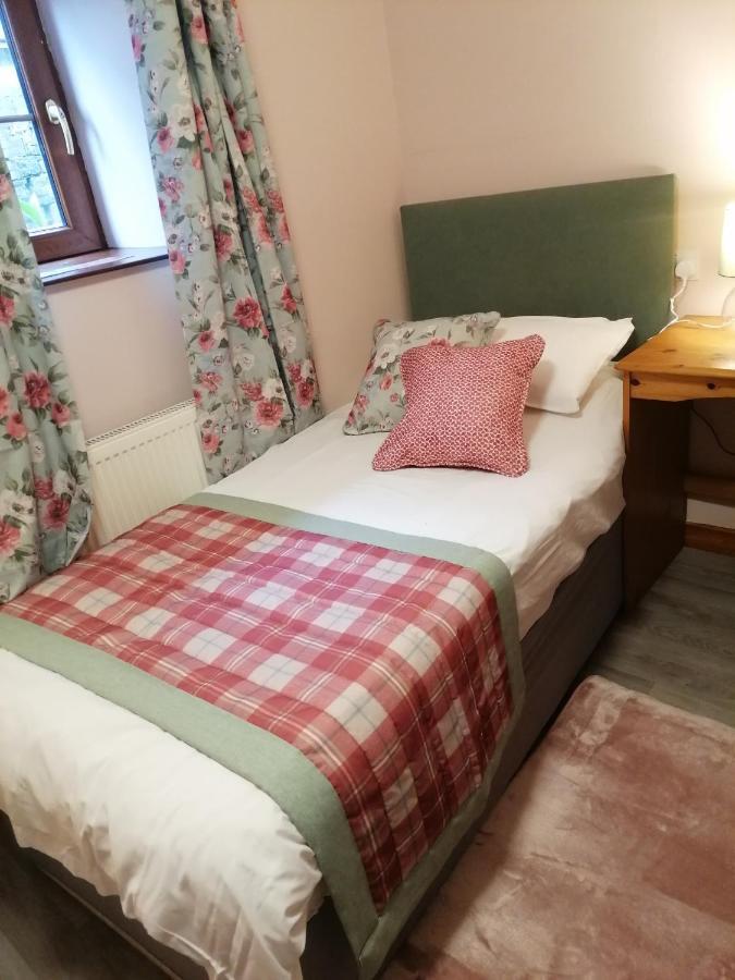 Stag Coach House Otel Carmel Dış mekan fotoğraf