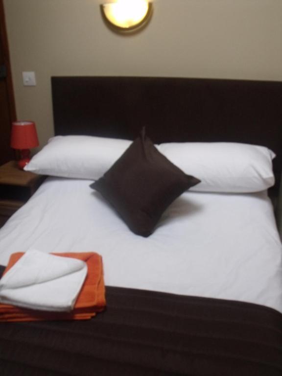 Stag Coach House Otel Carmel Oda fotoğraf